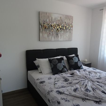 Val&Sol Apartments Secovlje Luaran gambar